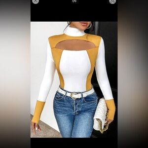 Beautiful long sleeve sweater.